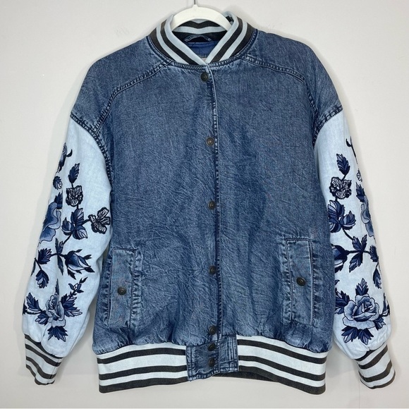 NWT We The Free Floral Varsity Jacket XS Free People - Picture 4 of 12